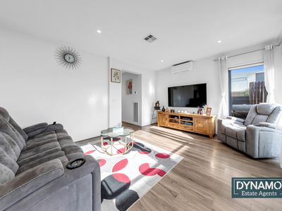 556 Grand Boulevard, Craigieburn