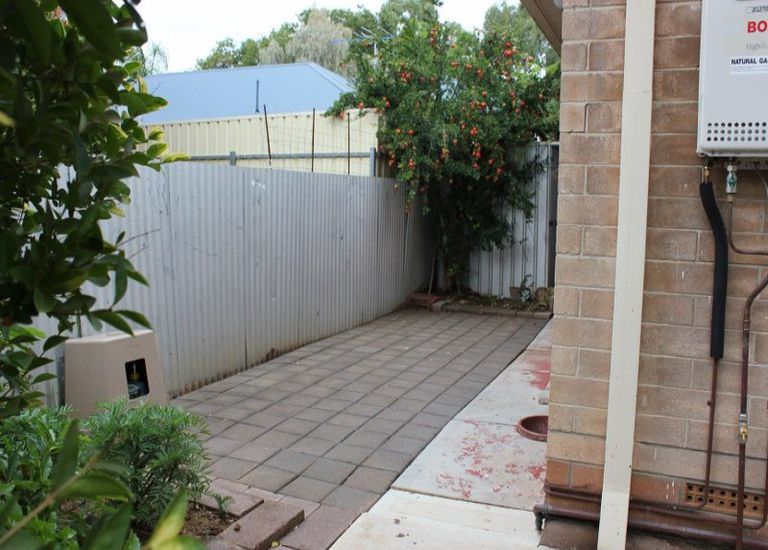 2 / 3 Jewell Street, Oaklands Park