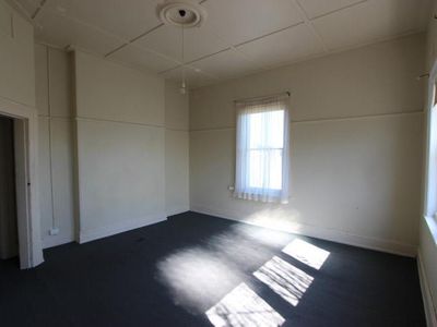 4 / 12 Thomas Street, Geelong West