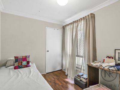 4 Twomey Place, Willetton