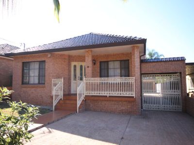 88 Stoddart Street, Roselands