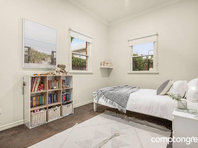 62 Twyford Street, Williamstown