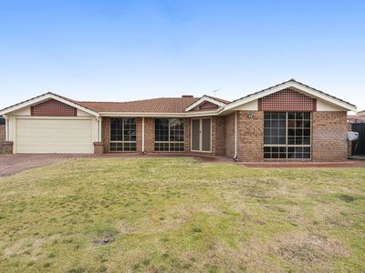 16 Charente Close, Port Kennedy