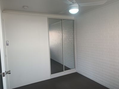 1 / 6 Kehlet Street, Point Vernon