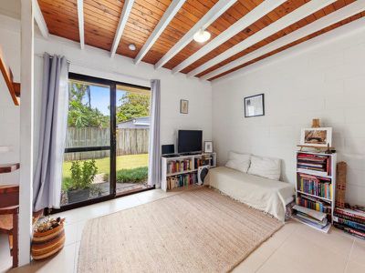8-10 Myles Street, Tewantin