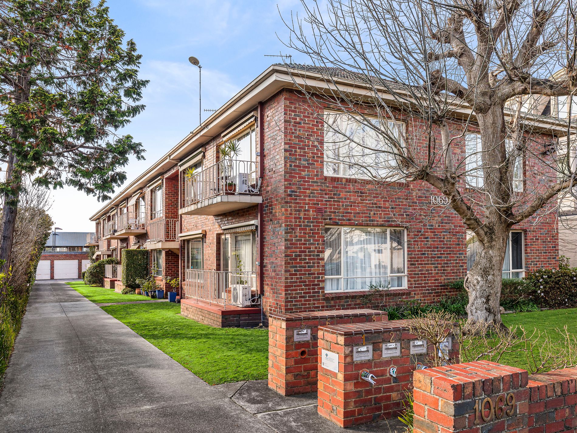 3 / 1069 Malvern road, Toorak