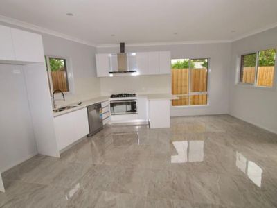2/20 Kramer Street, Werribee