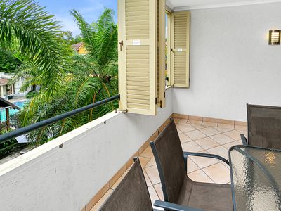 715 / 2 Greenslopes Street, Cairns North