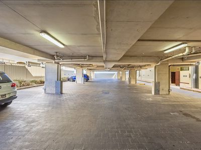 10 / 209 The Esplanade, Henley Beach