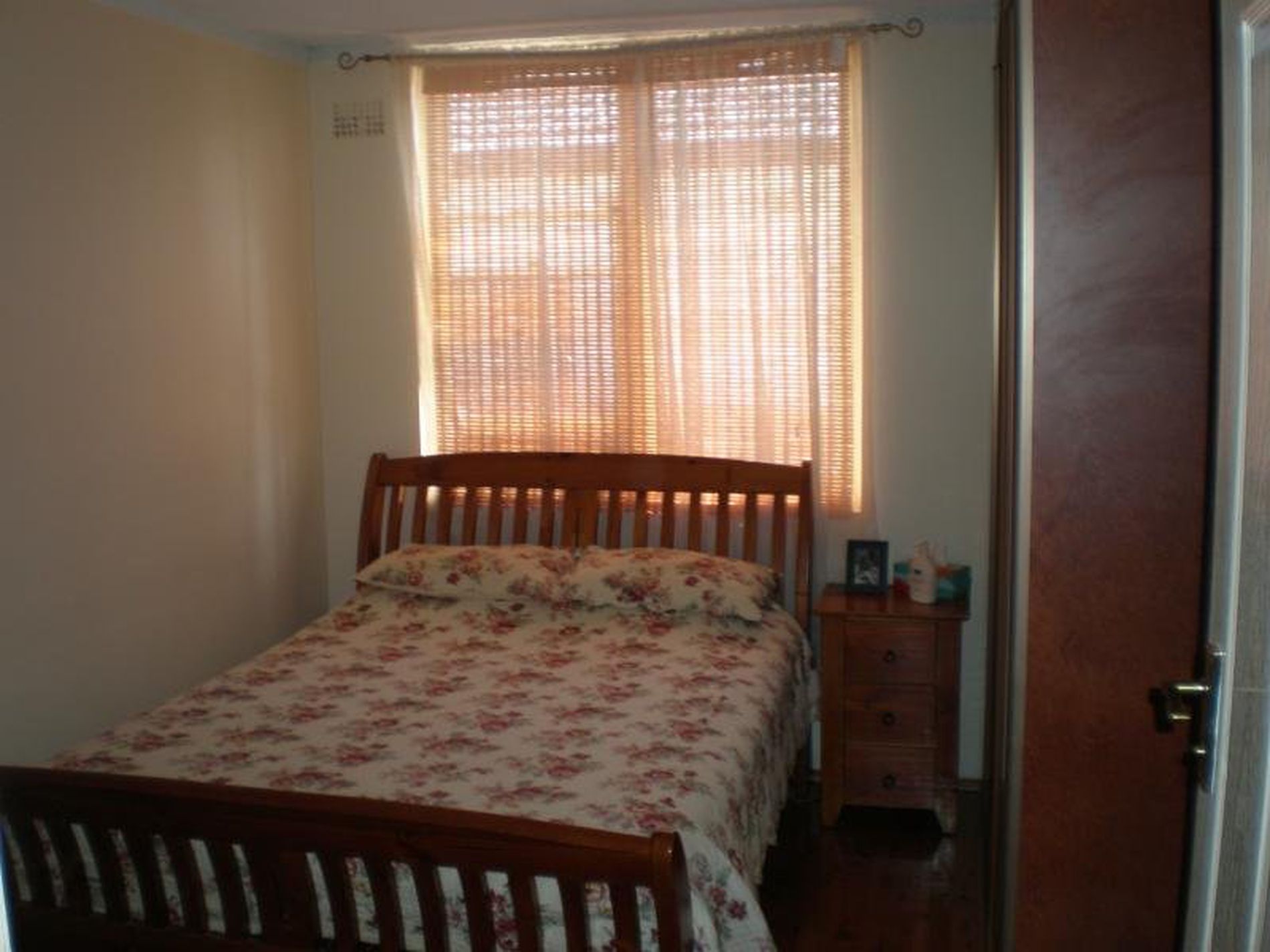 2 / 1 oxford STREET, Belmore