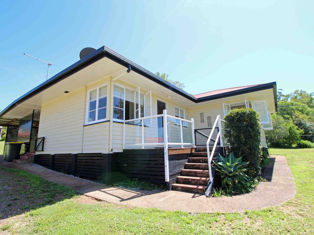 16 - 18 KERR STREET, Ravenshoe