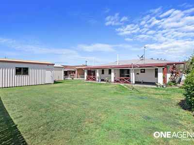 21 Cooloola Crescent, Urangan