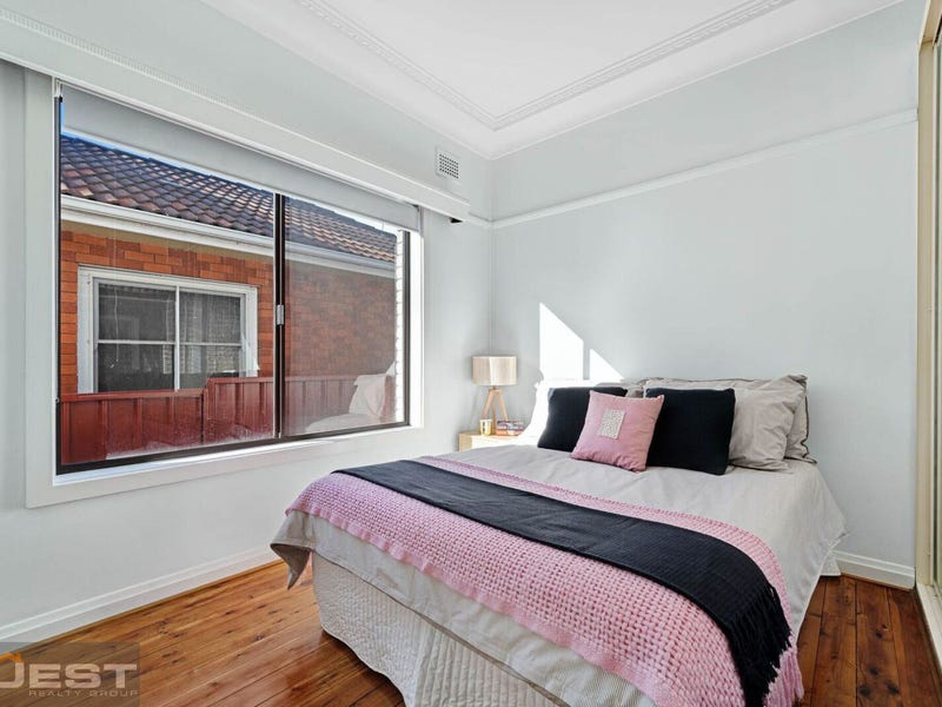 8 Fenwick Avenue, Roselands