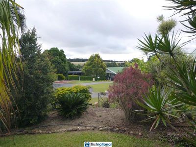 2 Paula Close, Atherton