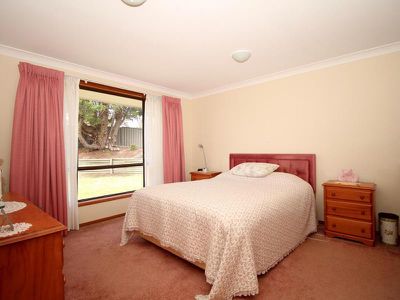 73 Lorimer Street, Llanarth