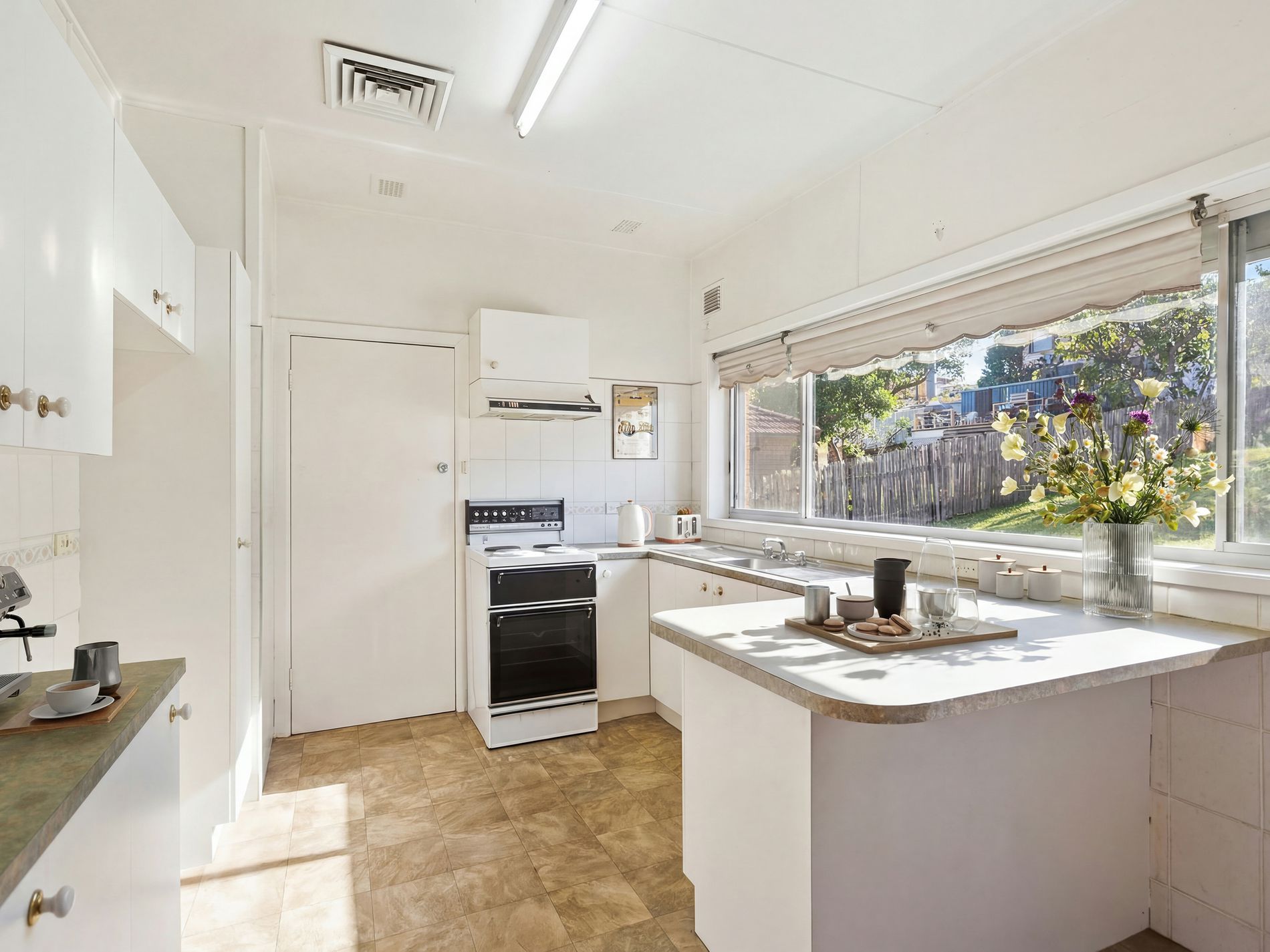 37 Buena Vista Avenue, Lake Heights