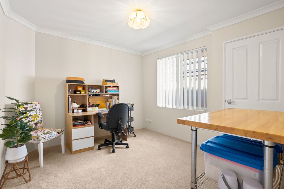 26 Amity Circuit, Shoalwater