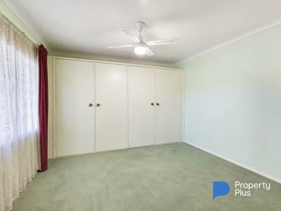 33 Weeroona Avenue, White Hills