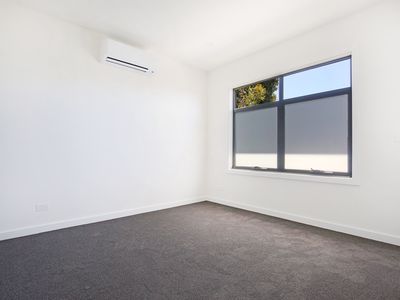 2/7 Tiernan Street, Preston