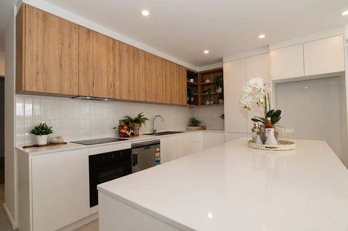 212 / 11 Waterside Retreat, Birtinya