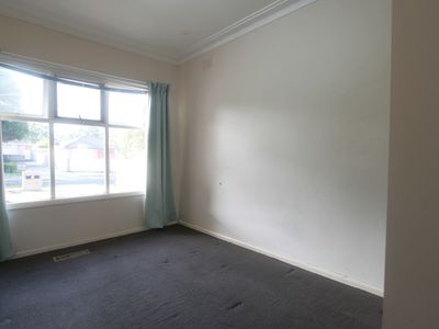 1 / 8 Morton Street, Clayton