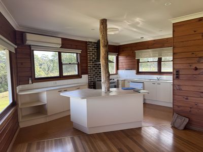 43 Windward Way, Milton