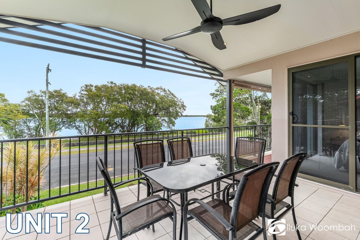 1 & 2 / 38 Marandowie Drive, Iluka