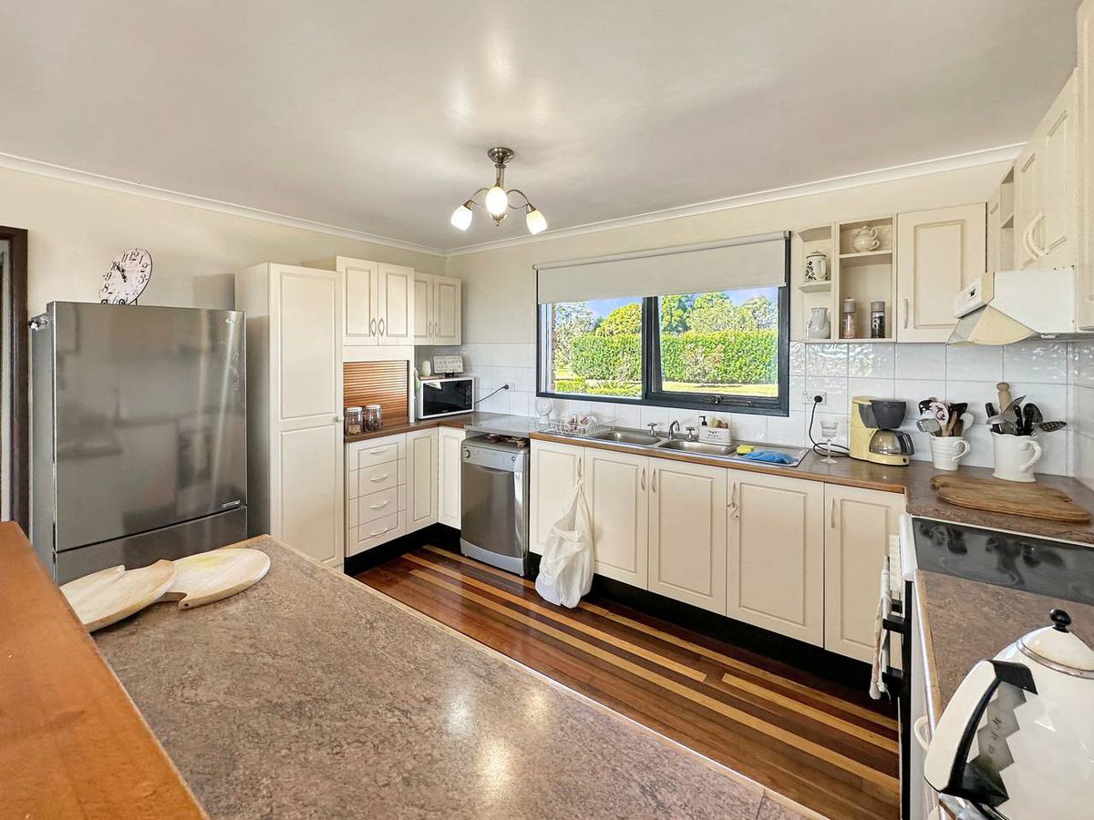 49 Forrester, Malanda