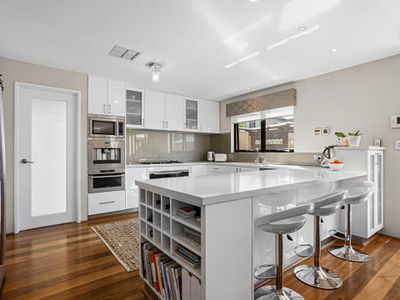 10A Reynold Road, Applecross