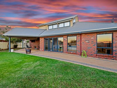 14B Purna Place, Hannans