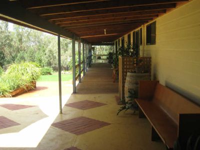 11R Harefield Drive, Dubbo