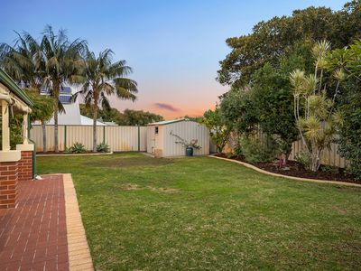 39 Yanrey Street, Golden Bay