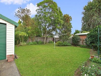 80 Bradman Avenue, Warilla