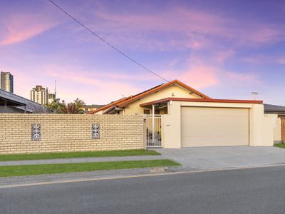 3 Le Mans Drive, Mermaid Waters