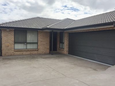 2 / 48 Griffith Street, Oak Flats