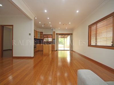 200 Juno Parade, Greenacre