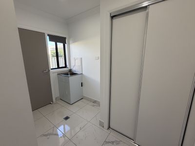2 / 4 Capello Close, Griffith