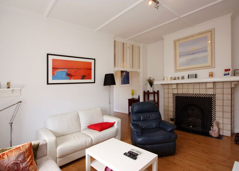 4 / 14 Malcolm Street, Glenelg East