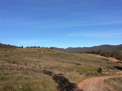 C /  A 77B Ashwin Road, Howqua
