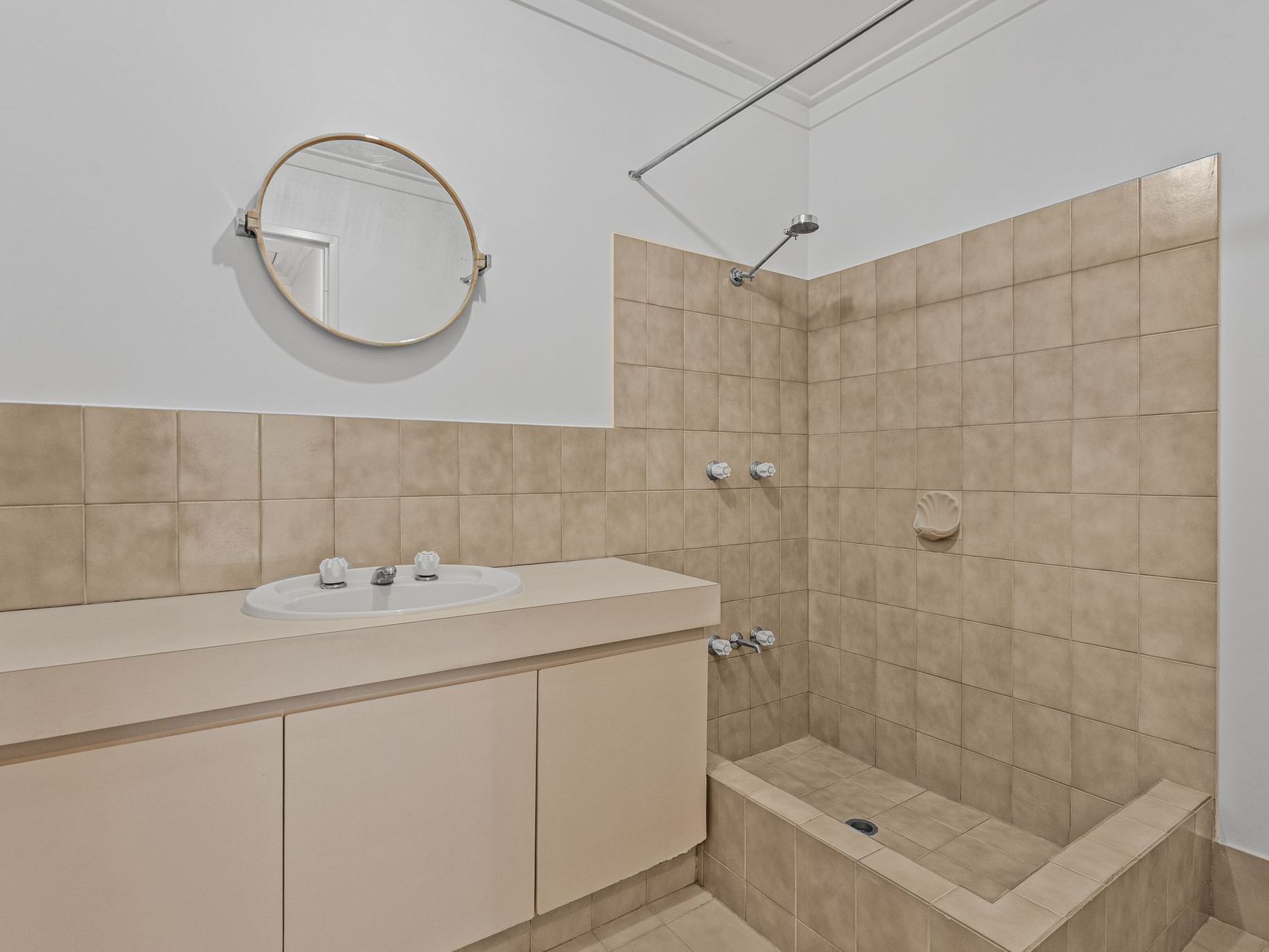10 / 11 Gibson Court, Morley