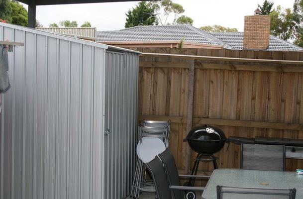 2 / 1-5 Heversham Grove, Greenvale