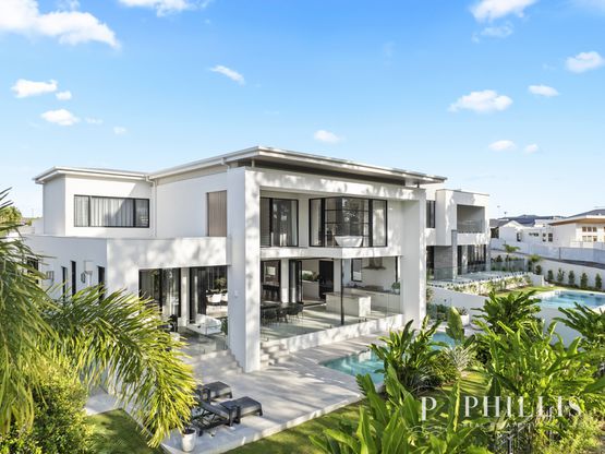 1819 Pinehurst Drive, Sanctuary Cove