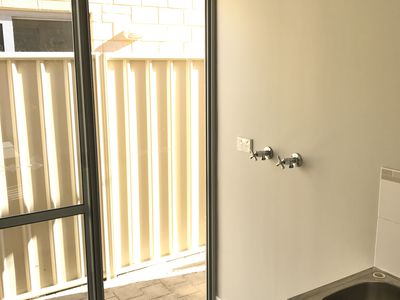 4/3 Duggan Court, Balga