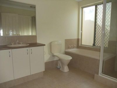 #43C Shelbred Way, Westminster