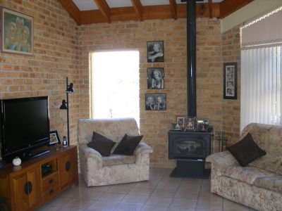 11 Greenview Place, Forster
