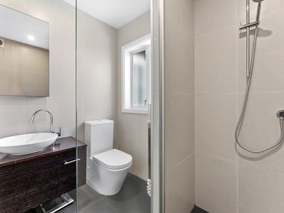 2/20 Gulf View Road, Murrays Bay