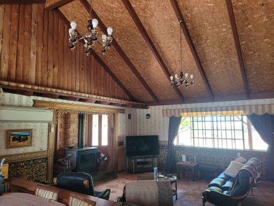 32 WILLOUGHBY STREET, Willows