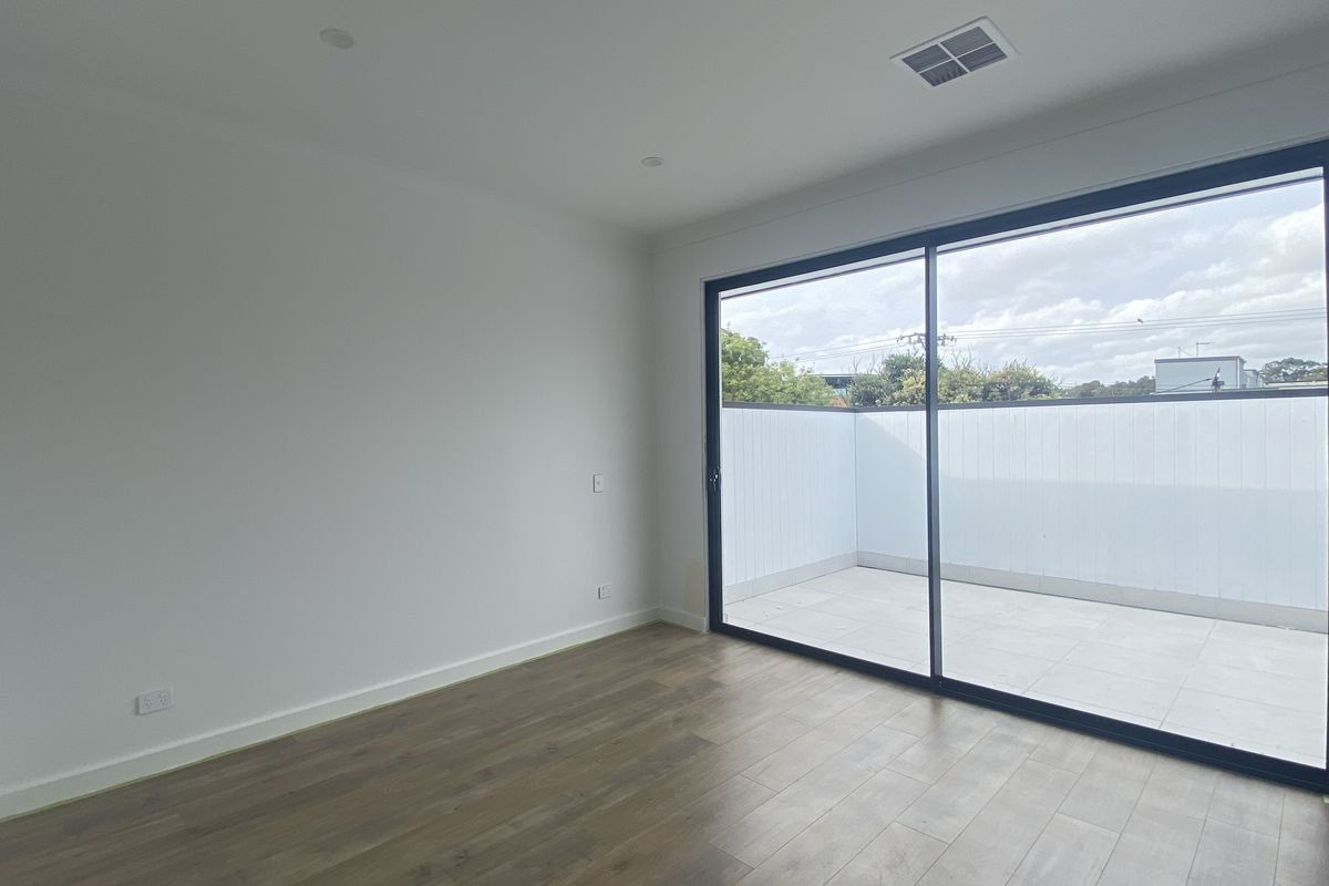 2 / 15 Gameau Rd, Paradise