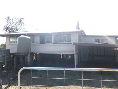 84 East Nanango Road, Nanango