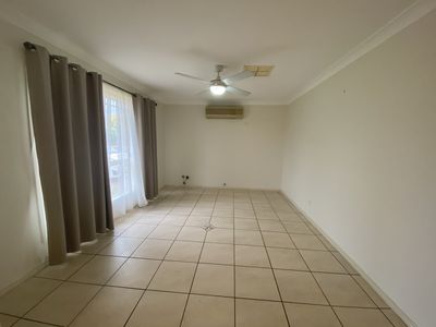 8 Wren Place, Dubbo